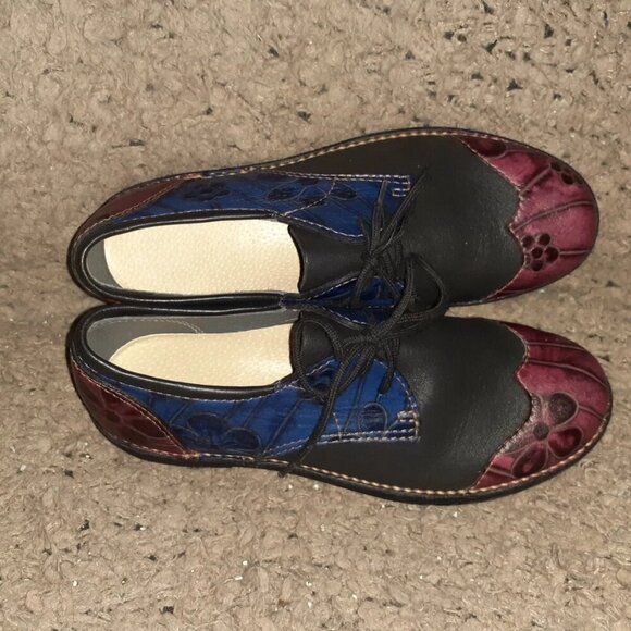 BILTRITE-Blue/Purple Leather-Floral Pattern-Wingtip Oxfords-Sz 6-NWOB - Picture 6 of 7